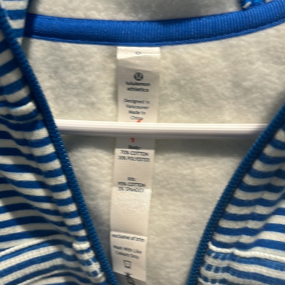 Lululemon  Hooded Zippered Jacket EUC - Picture 2 of 6